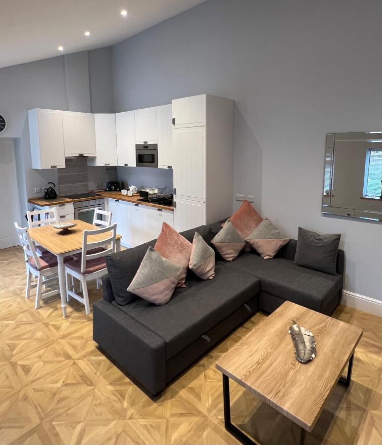 Penburren At Minster Farm West Apartment Херфорд Екстериор снимка