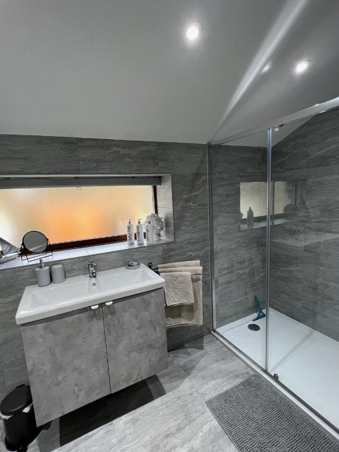 Penburren At Minster Farm West Apartment Херфорд Екстериор снимка