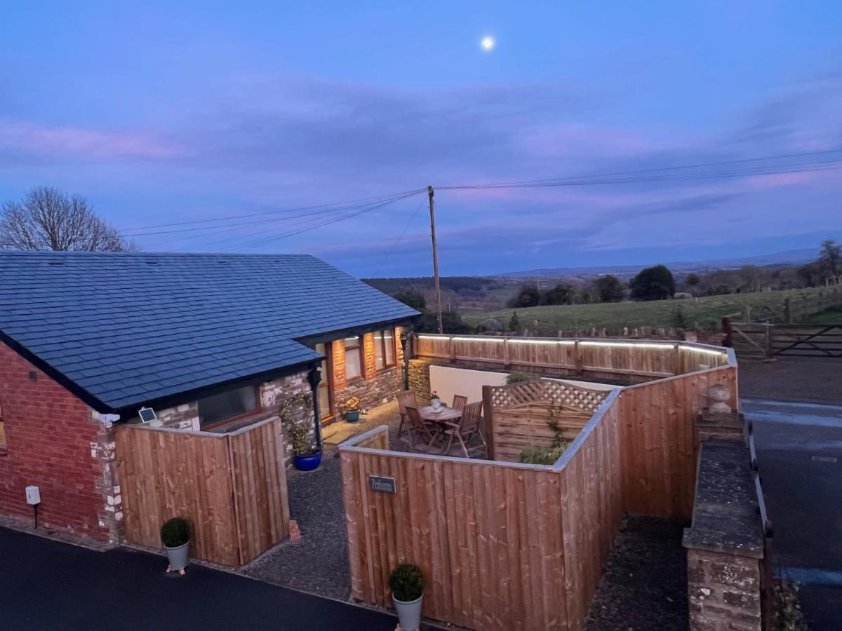 Penburren At Minster Farm West Apartment Херфорд Екстериор снимка