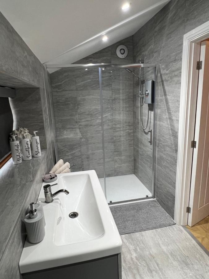 Penburren At Minster Farm West Apartment Херфорд Екстериор снимка